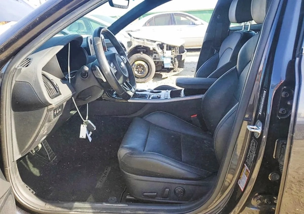 Kia Stinger cena 54000 przebieg: 48380, rok produkcji 2020 z Pieniężno małe 56